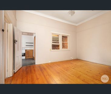 315 Armstrong Street North, Soldiers Hill, Vic 3350 - Photo 6