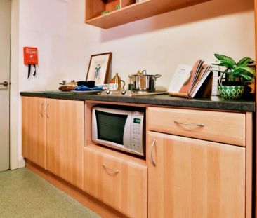 Basic Studio - Photo 3