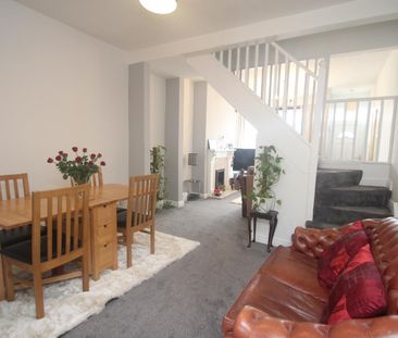 2 bedroom house to rent - Photo 3