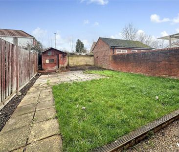 3 bedroom semi-detached house to rent - Photo 4