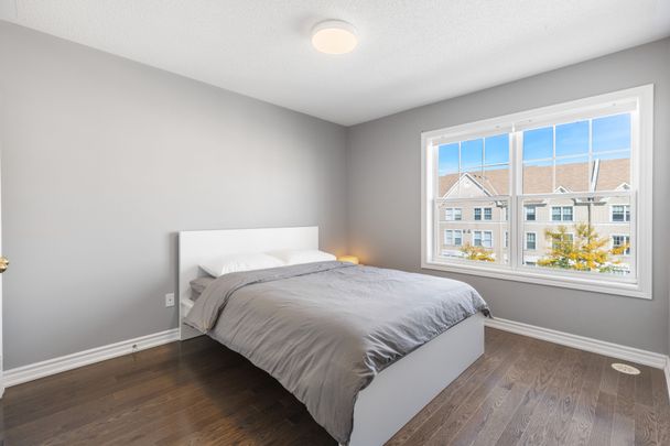 For Lease - 49 Cathedral High Street Unit# Residential Unit, Markham, Ontario - Photo 1