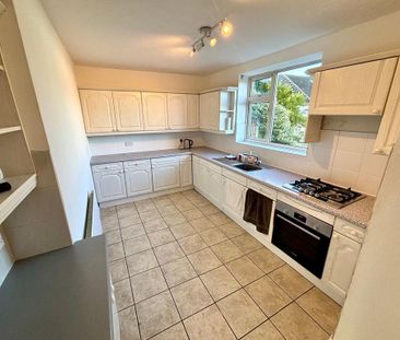 2 bedroom semi-detached house to rent - Photo 4