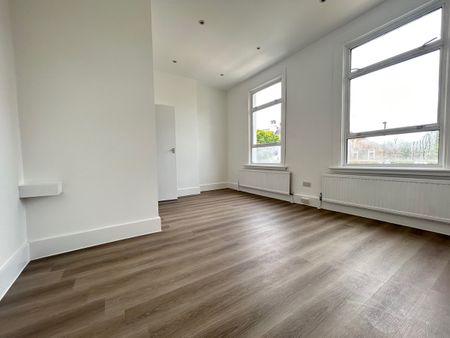 Dagnall Park, Croydon, SE25 6 - Photo 3
