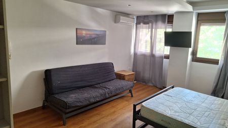 Studio/Γκαρσονιέρα για ενοικίαση Πλατεία Δημοκρατίας (Αμπελόκηποι) - Φωτογραφία 4