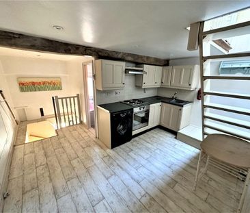 1 bedroom maisonette to rent - Photo 6