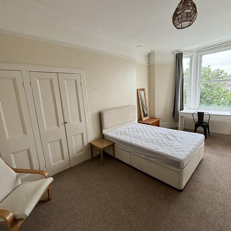7 bedroom terraced house to rent - Photo 1