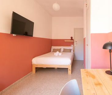 Carrer d'Homer, Barcelona, Catalonia 08023 - Photo 2