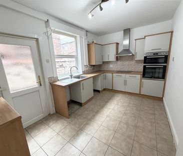 Asquith Avenue, Birkenhead - Photo 6