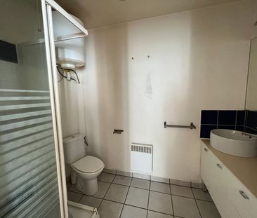 A louer appartement meublé type 1 à CHATEAUROUX - Photo 5