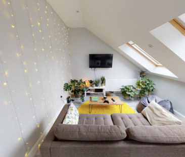 66a Flat 4 Victoria Road, Leeds, LS6 1DL - Photo 1 | Rentumo