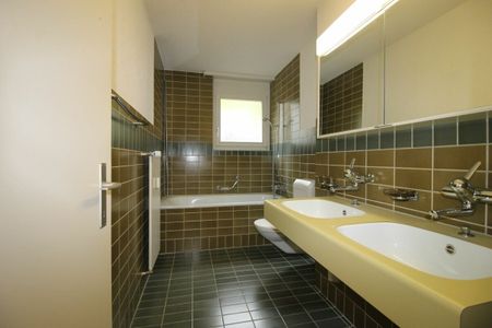 very nice and spacious 4-room apartment on the upper floor - Photo 5