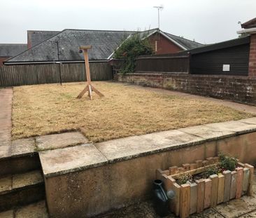 1 bedroom One Bedroom Ground Floor Flat to rent - Photo 3