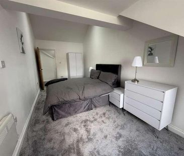 Burnage Lane, Burnage, Manchester, M19 - Photo 5