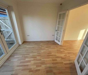 Exbury Way, CV11 - Photo 2