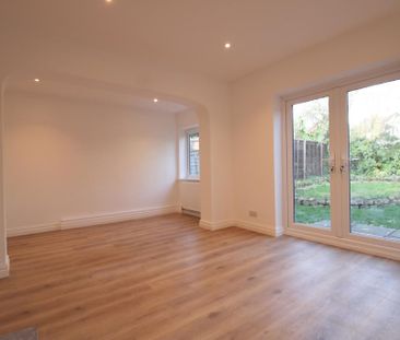 3 bedroom detached house to rent - Photo 4