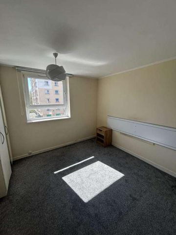 Stockport, SK4 - Photo 3