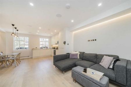 3 bedroom flat to rent - Photo 2