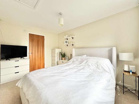 Rosehill, Montague Road, Berkhamsted, HP4 - Photo 5