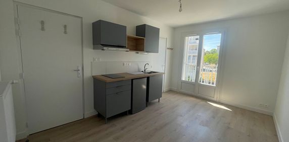 Location Appartement 1 pièce 16m² RENNES 35700 - Photo 2
