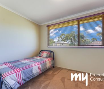 Perfect Family Home! - Photo 1