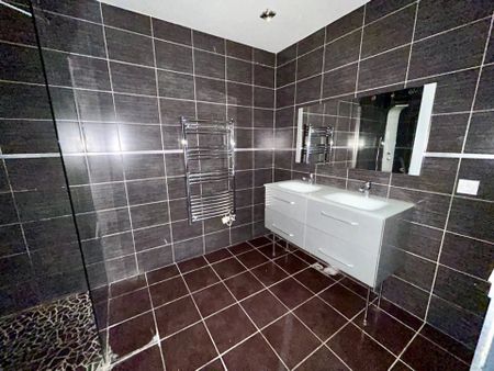 Location Studio 1 pièces 44 m2 à Saint-Quentin - Photo 5