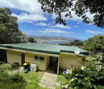 3 Bedrooms in Melrose - Photo 5