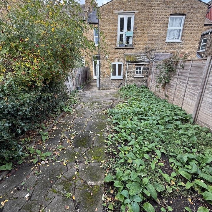 1 Bed Flat, Percy Road, N12 - Photo 1