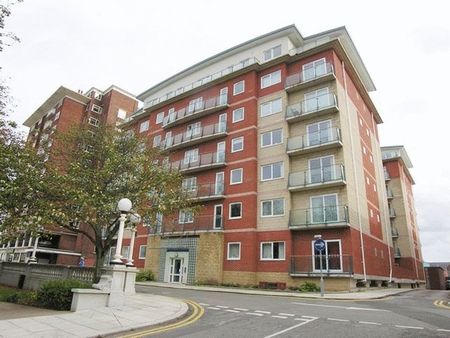 To Let – Lord Street, Southport – Penthouse Apartment - Photo 4