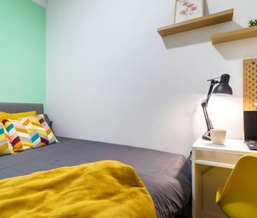 Paseo de la Castellana, Madrid, Community of Madrid 28046 - Photo 2