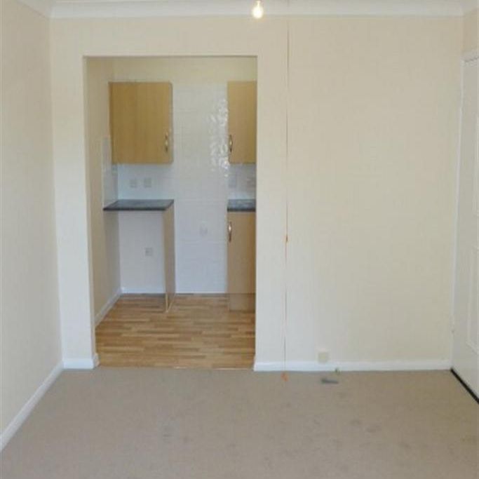 1 bedroom retirement property to rent - Photo 1