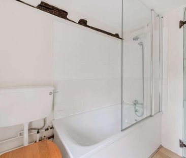 High Street, Limpsfield, RH8 - Photo 4