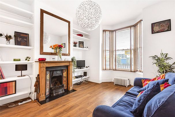 Stanley Road, N15, London - Photo 1