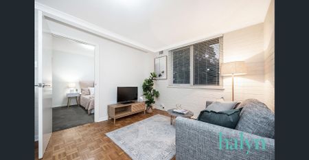 Heart of Highgate! (Unfurnished) - Photo 5