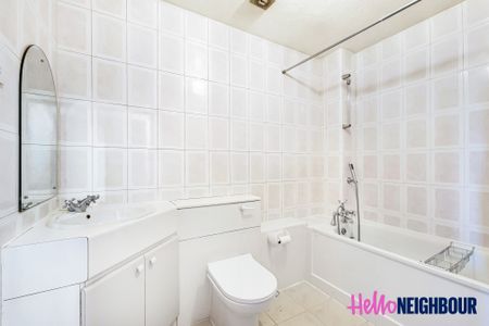 Farnborough Crescent - Photo 4
