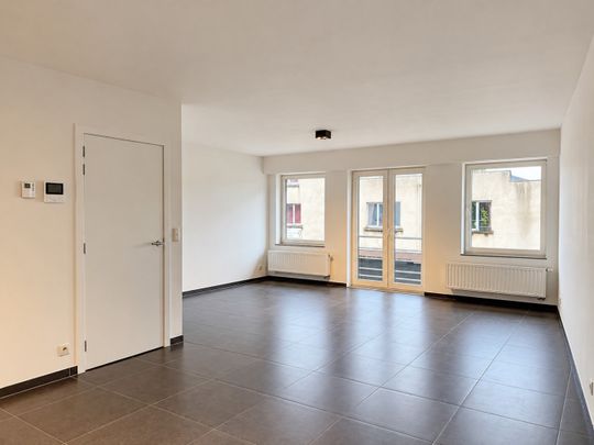 Appartement te huur in Lievegem met 3 slaapkamers - Photo 1