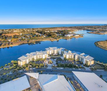 Waterfront Living with Ground-Floor Convenience! - Photo 2