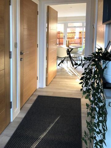 Brockmoor Close - Photo 3