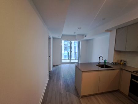 For Lease - 3079 Trafalgar Road Unit# 1010, Oakville, Ontario - Photo 2