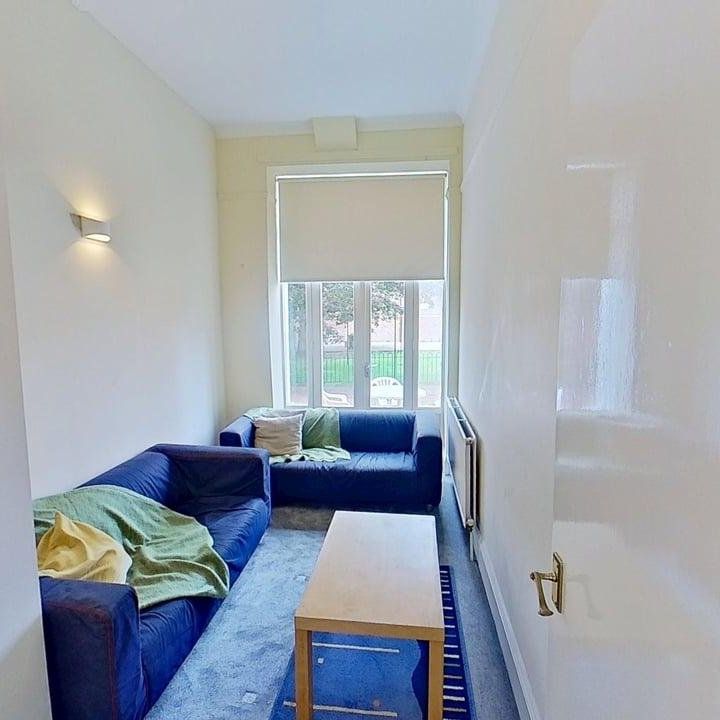 3 bedroom apartment to rent - Photo 1