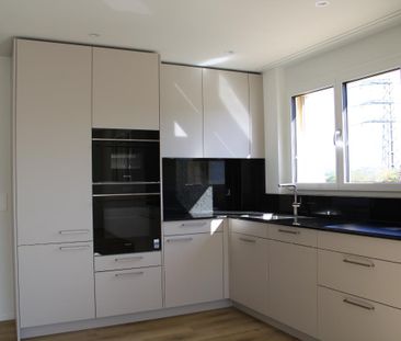 3.5 Zimmer, 110 m², 2. Stock - Photo 3