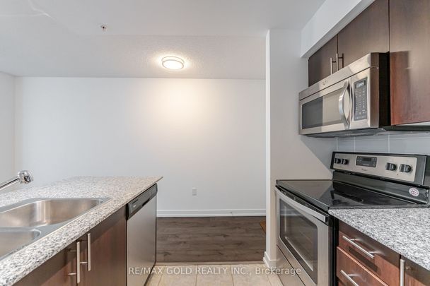 For Lease - 1410 Dupont Street Unit# 325, Toronto, Ontario - Photo 1