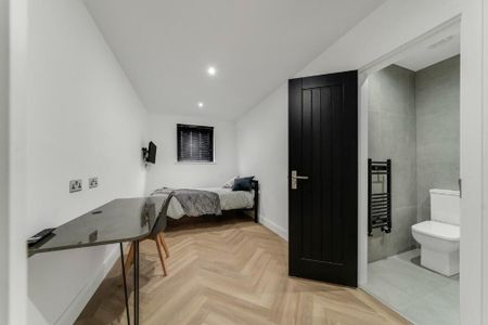 6 bedroom house to rent - Photo 4