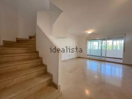 Alquiler de dúplex en Calle Conrado Albadalejo - Photo 2