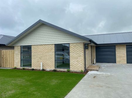 Three Bedroom Home - Photo 5