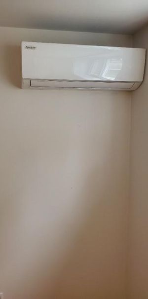 GRAND 3 ½ À LOUER DANS UN IMMEUBLE RECENT – DISPONIBLE 1ER DECEMBRE. - Photo 1