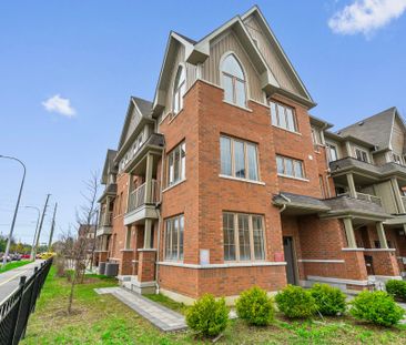 For Lease - 24 Amulet Way, Whitby, Ontario - Photo 3
