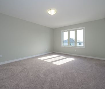 For Lease - 3650 SOUTHBRIDGE Avenue, London South, Ontario - Photo 2