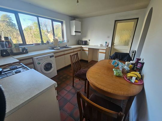 4 Bed Detached House, Biton Close, B17 - Photo 1