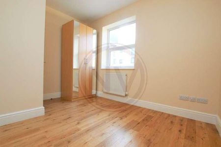 Hornsey Road, Upper Holloway, N19 - Photo 3