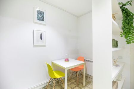 Carrer d'Aragó, Barcelona, Catalonia 08015 - Foto 5